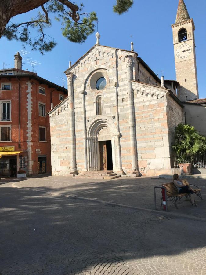 Panorama Lake View, Pool & Garden, 2 Bathrooms, Kingsize & Single-Beds, Fast Internet Toscolano Maderno Exterior photo