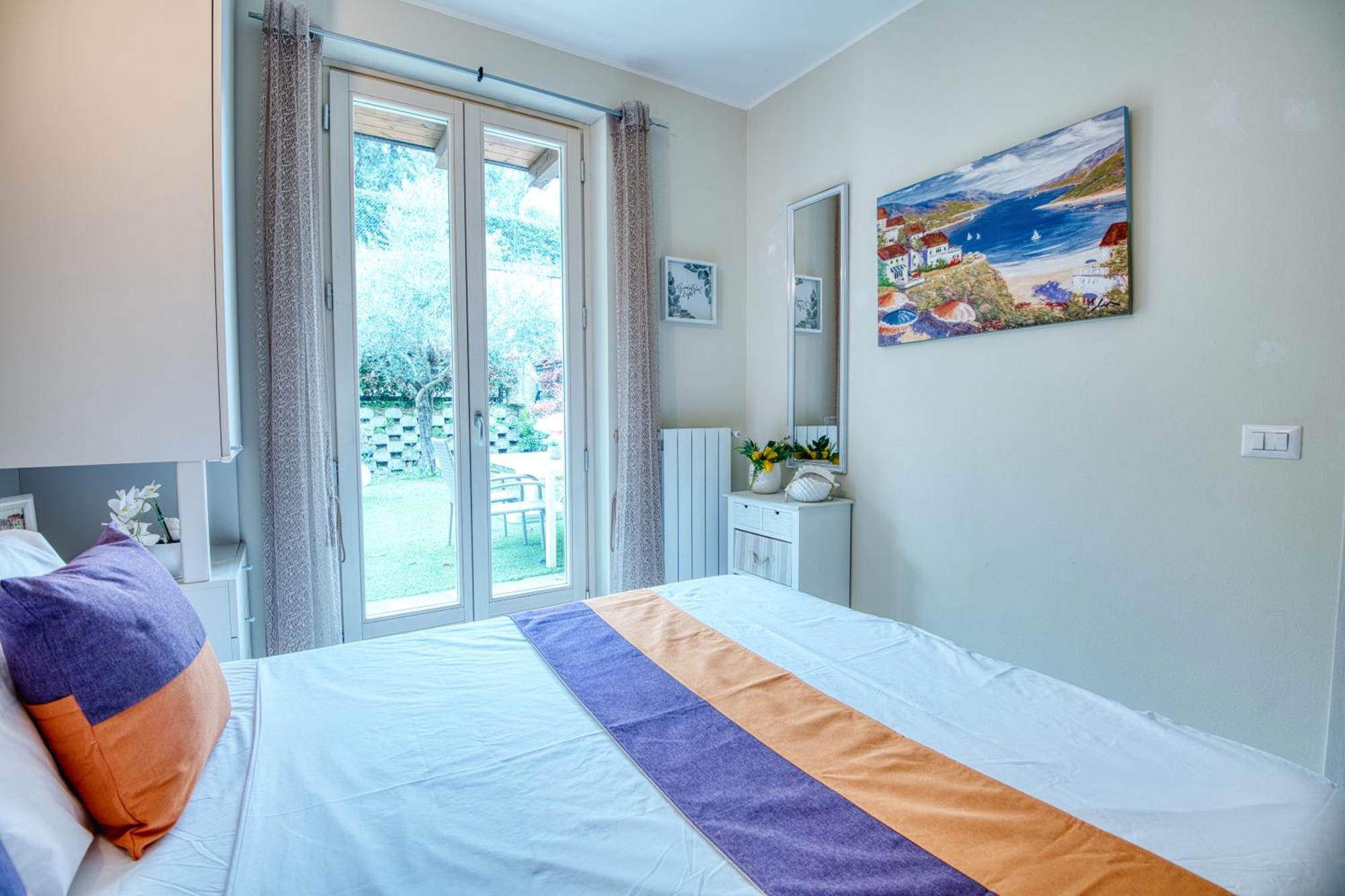 Panorama Lake View, Pool & Garden, 2 Bathrooms, Kingsize & Single-Beds, Fast Internet Toscolano Maderno Exterior photo